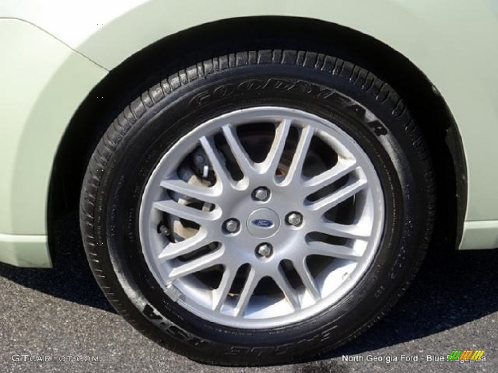 2011 Focus SE Sedan - Natural Neutral Metallic / Medium Stone photo #9