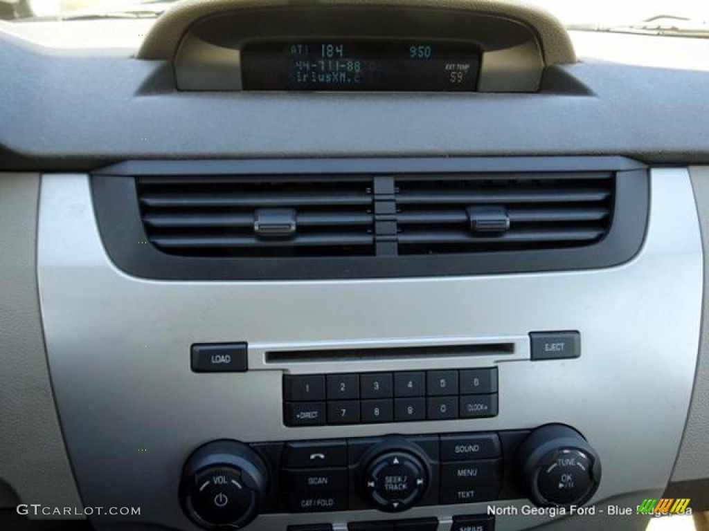 2011 Focus SE Sedan - Natural Neutral Metallic / Medium Stone photo #27