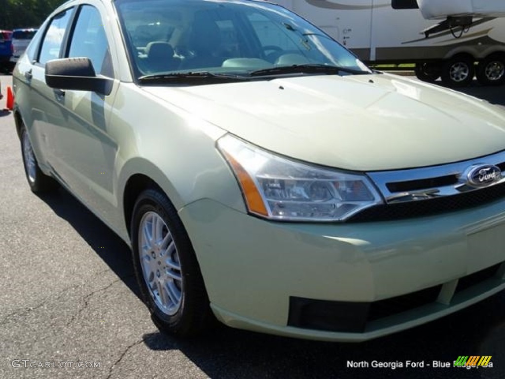 2011 Focus SE Sedan - Natural Neutral Metallic / Medium Stone photo #32