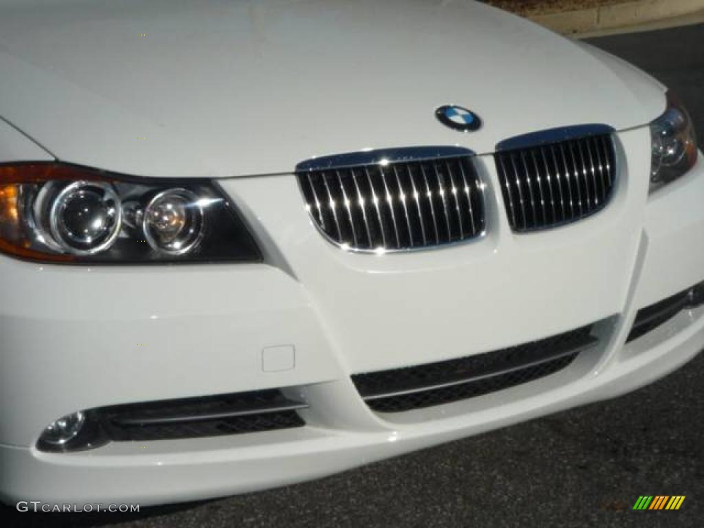 2006 3 Series 330i Sedan - Alpine White / Beige photo #11