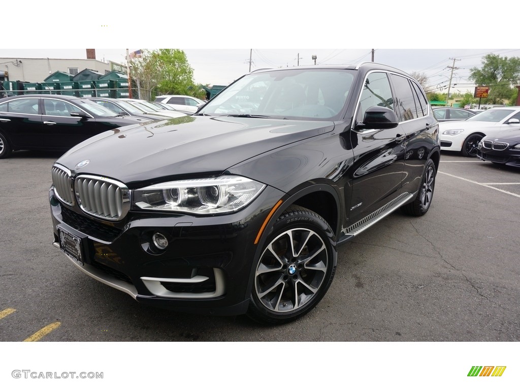 2014 X5 xDrive35i - Black Sapphire Metallic / Canberra Beige photo #1