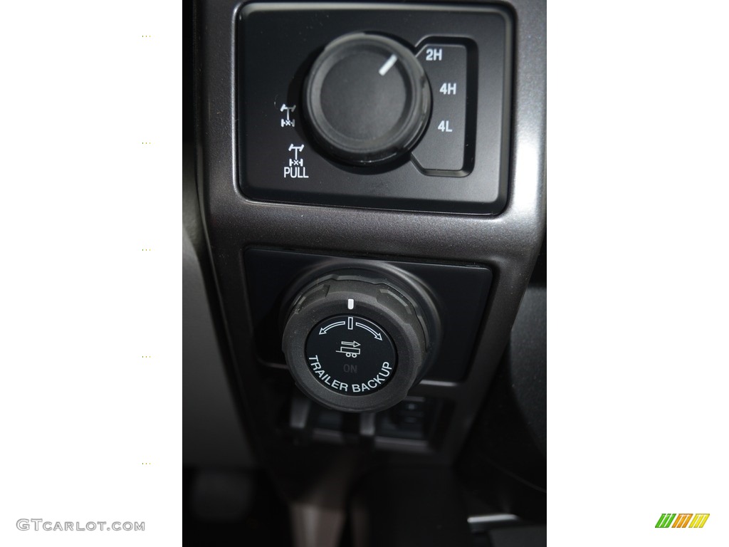 2016 F150 XLT SuperCrew 4x4 - Ingot Silver / Medium Earth Gray photo #13