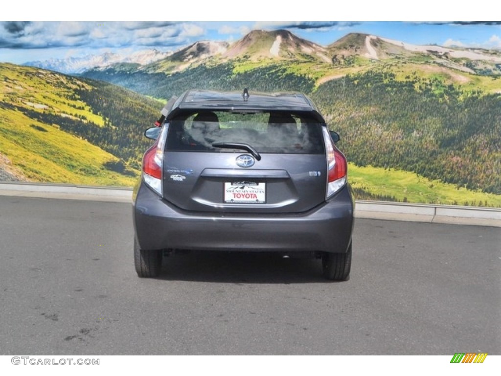 2016 Prius c Two - Magnetic Gray Metallic / Black photo #4