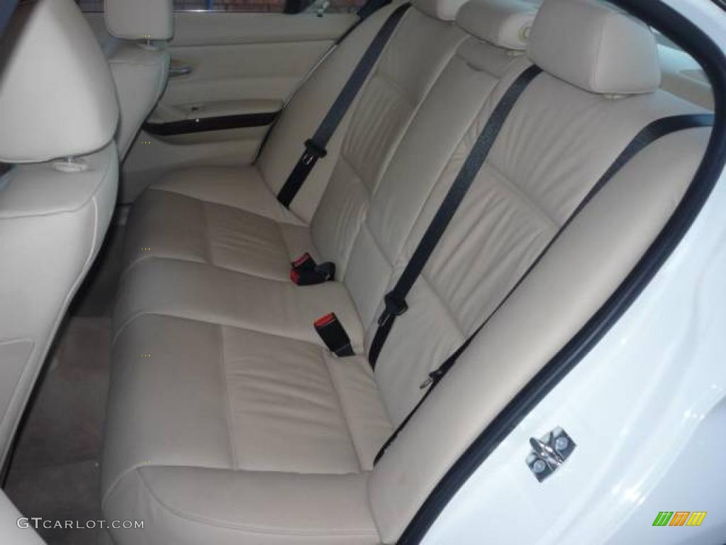 2006 3 Series 330i Sedan - Alpine White / Beige photo #30