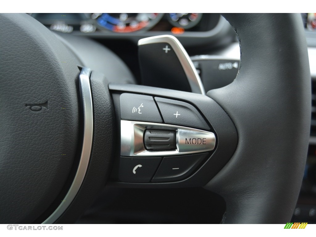 2016 BMW X6 xDrive50i Controls Photo #112901800