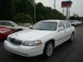 2007 Vibrant White Lincoln Town Car Signature Limited  photo #1