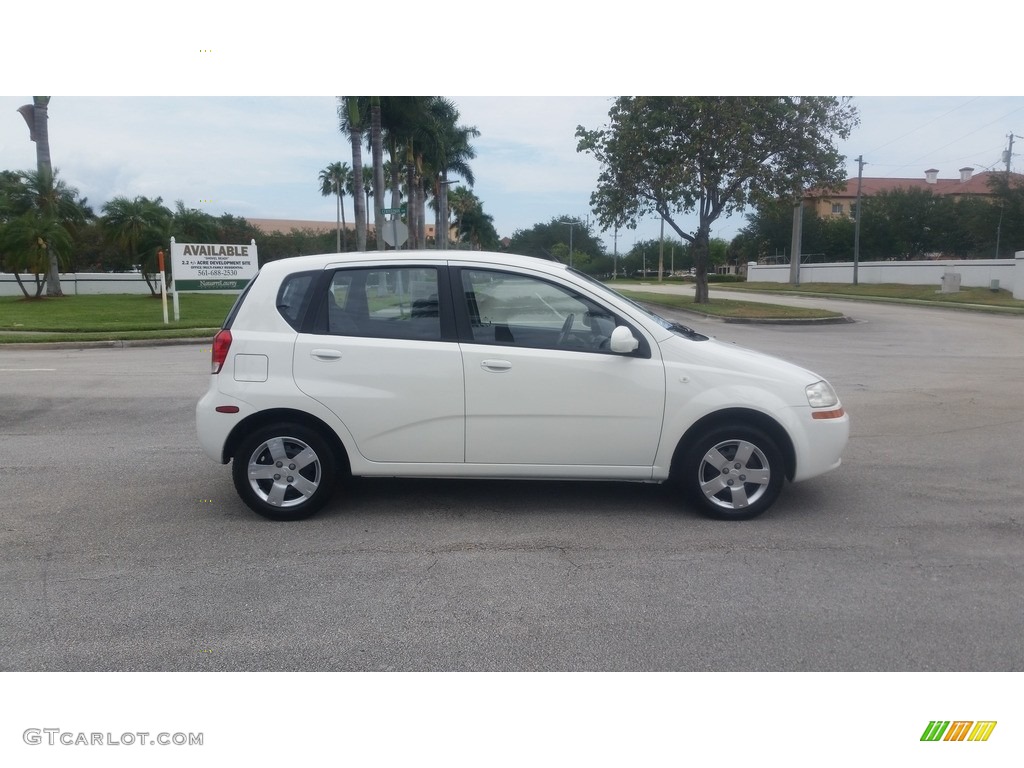 2006 Aveo LS Hatchback - Summit White / Charcoal photo #6