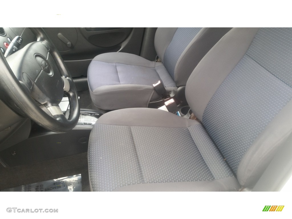2006 Aveo LS Hatchback - Summit White / Charcoal photo #10
