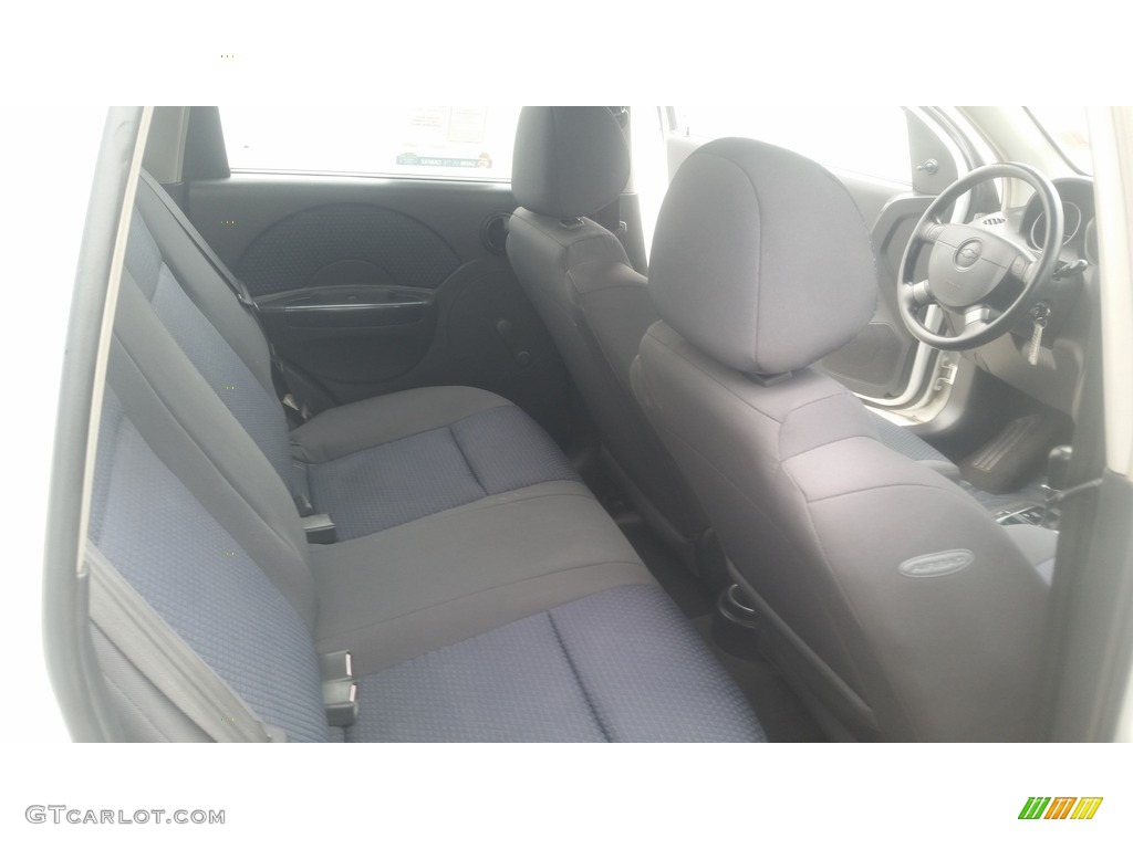2006 Aveo LS Hatchback - Summit White / Charcoal photo #15