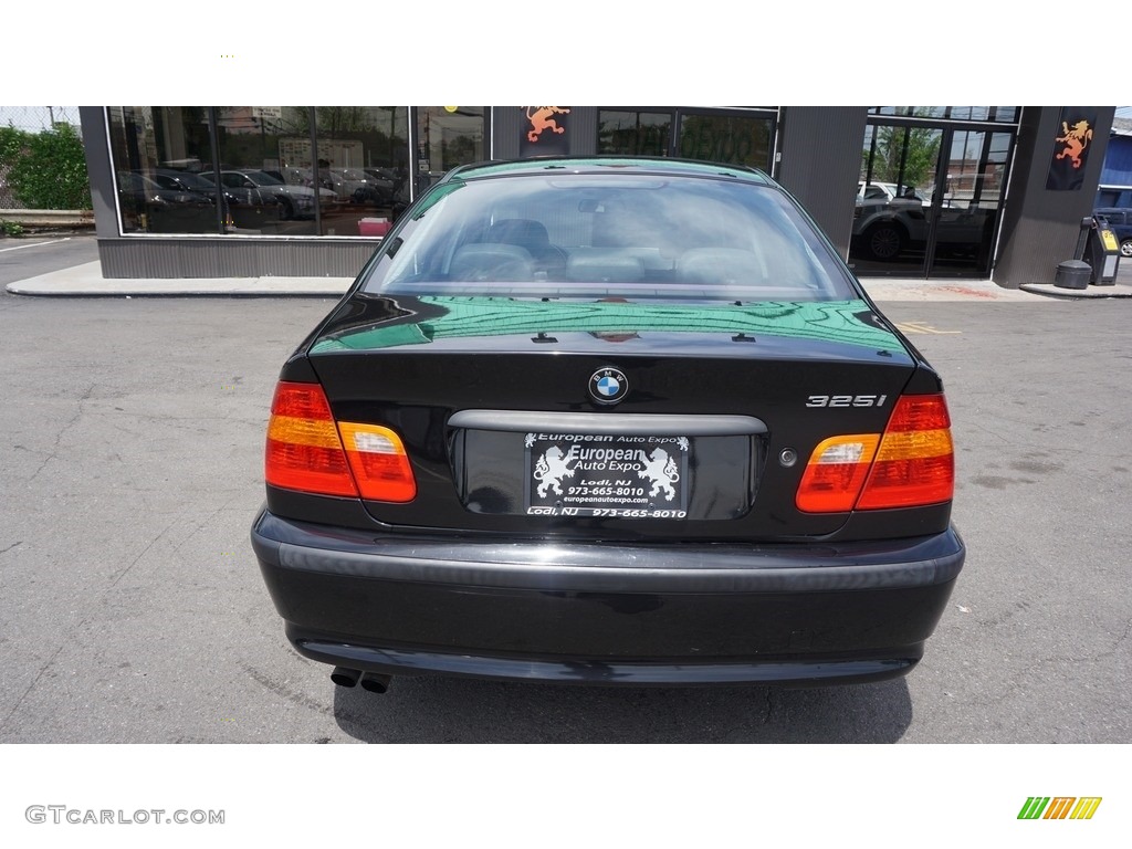 2005 3 Series 325i Sedan - Jet Black / Black photo #7