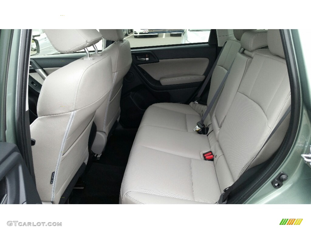 Gray Interior 2016 Subaru Forester 2.5i Limited Photo #112916791
