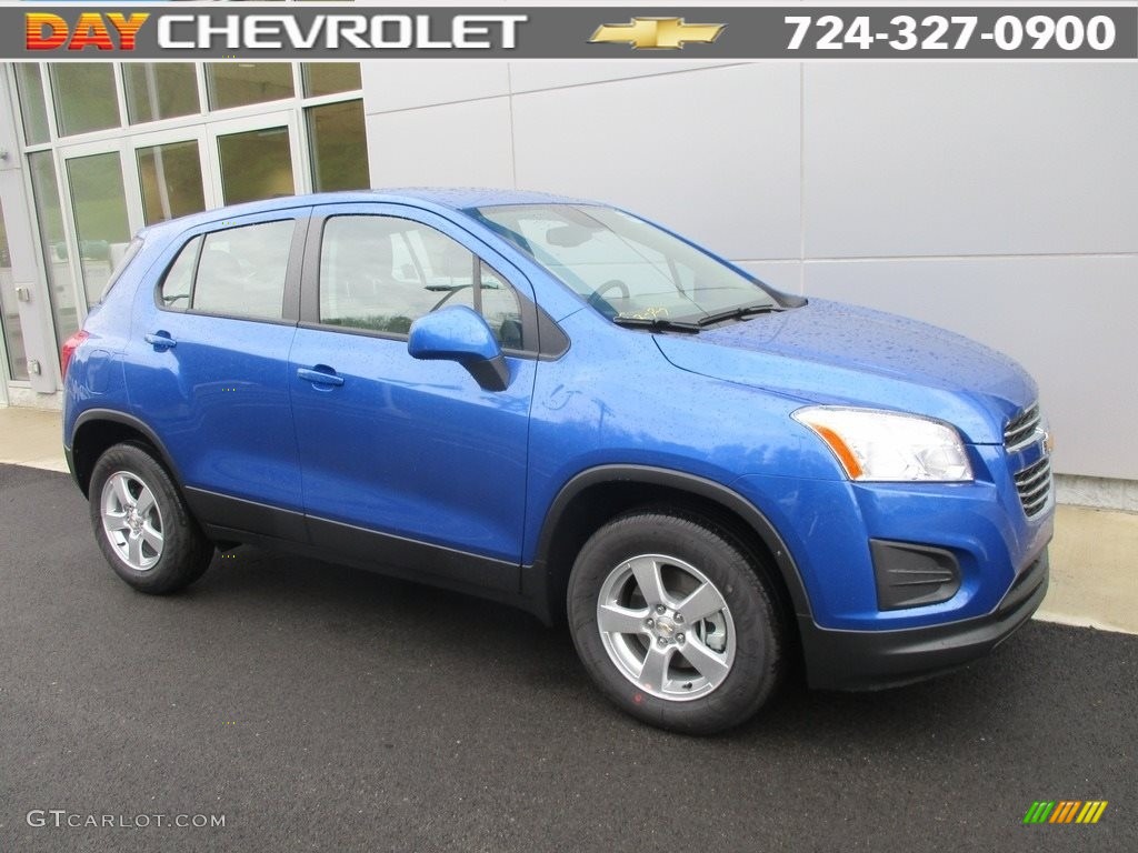 Brilliant Blue Metallic Chevrolet Trax