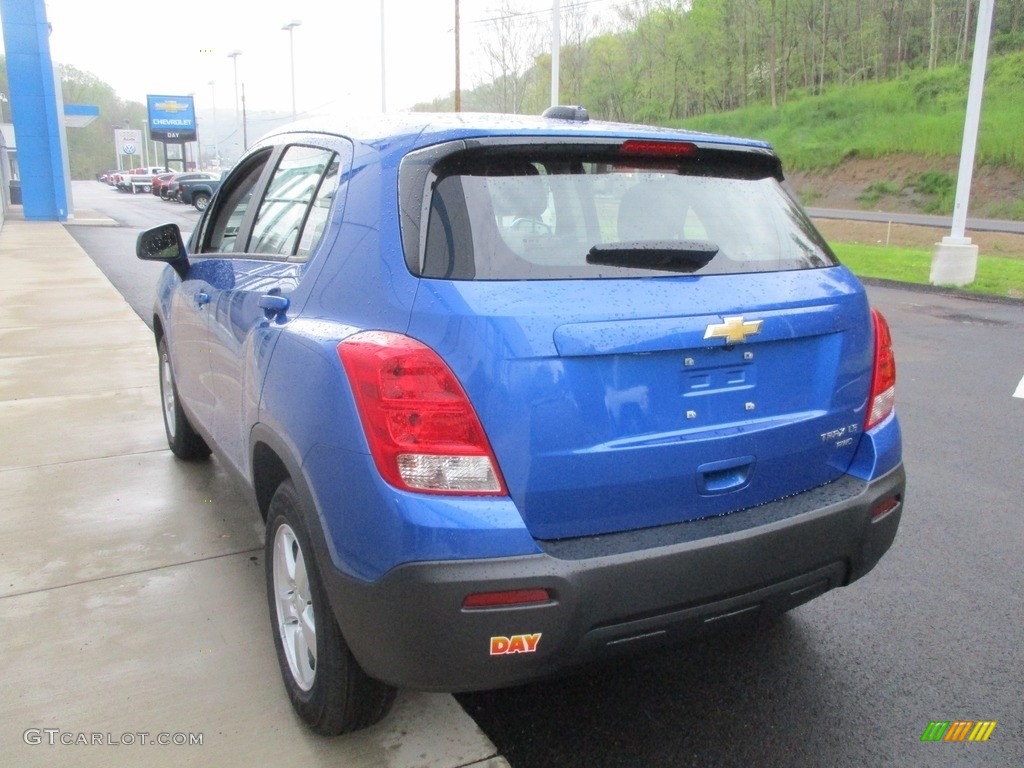 2016 Trax LS AWD - Brilliant Blue Metallic / Jet Black/Light Titanium photo #7