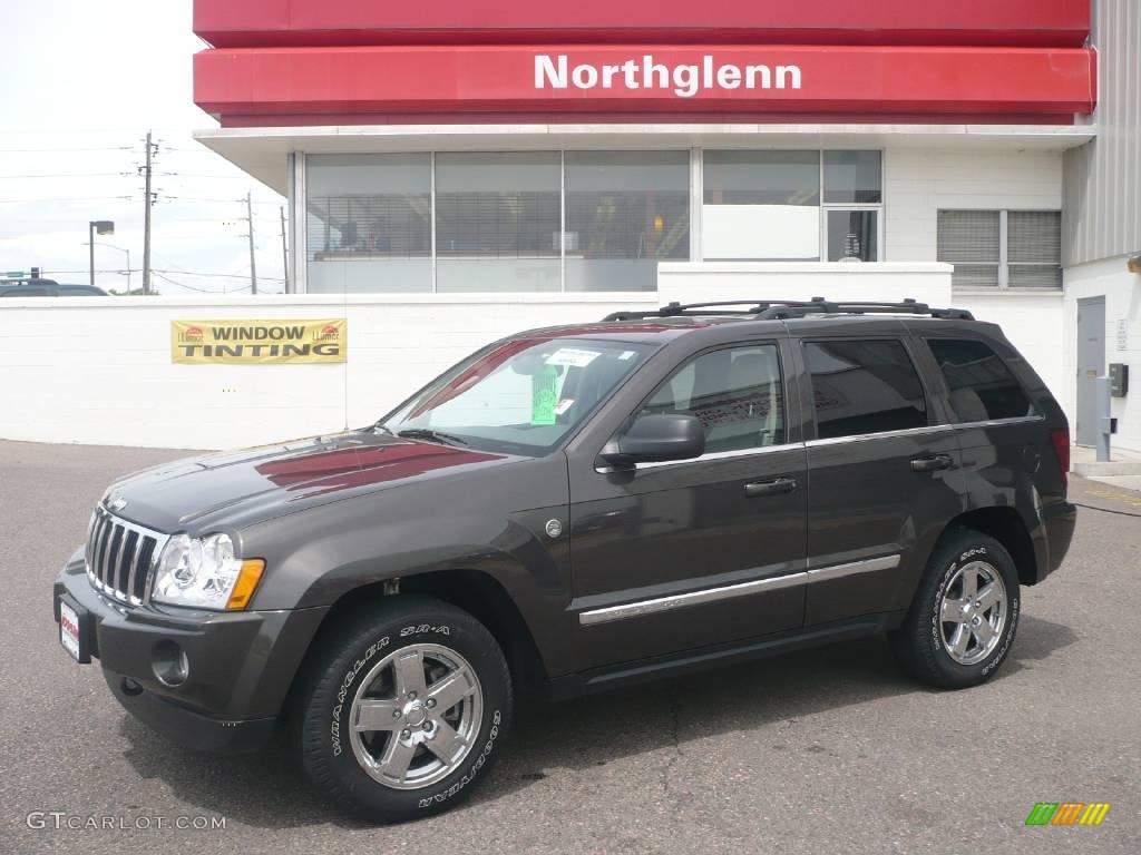 2005 Grand Cherokee Limited 4x4 - Dark Khaki Pearl / Dark Khaki/Light Graystone photo #1