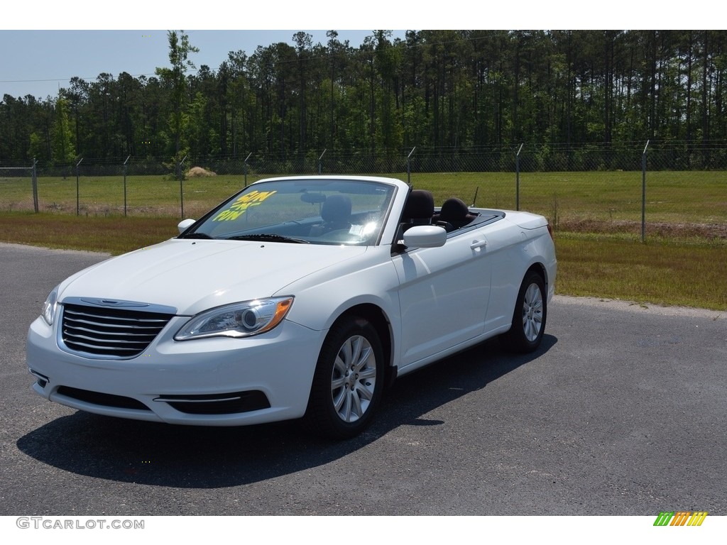 2013 200 Touring Convertible - Bright White / Black/Light Frost Beige photo #13