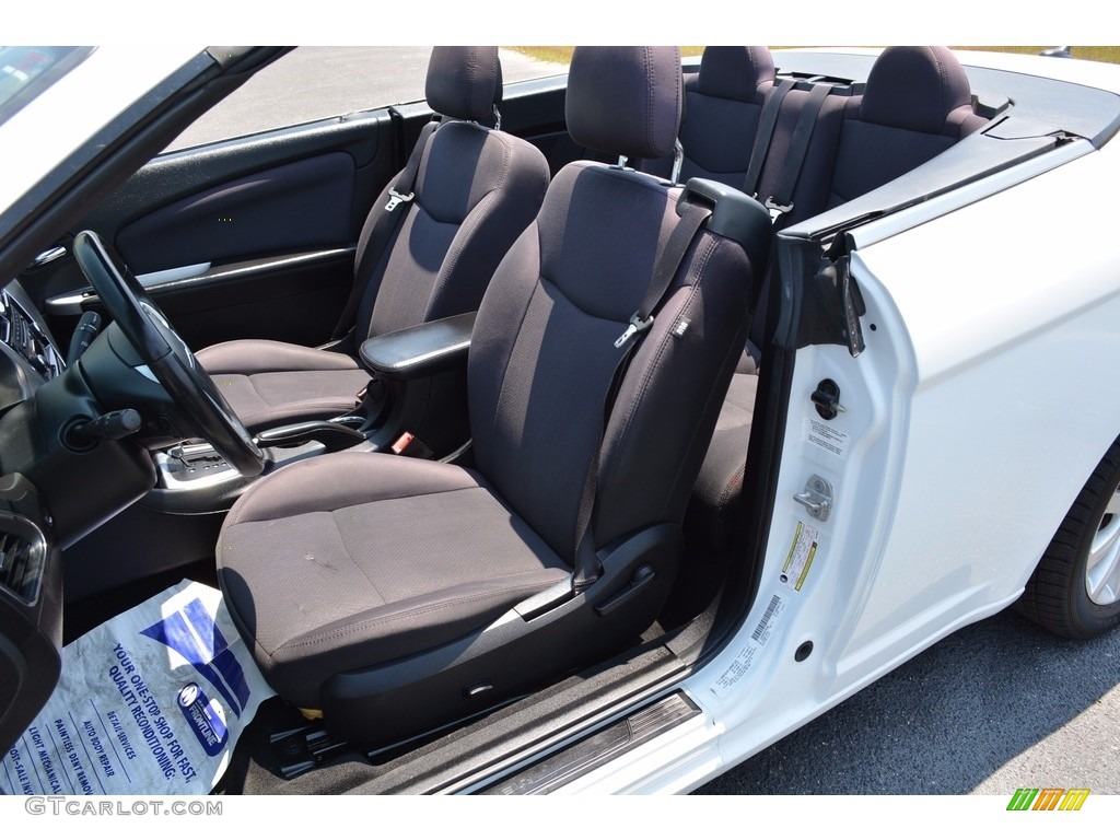 2013 200 Touring Convertible - Bright White / Black/Light Frost Beige photo #22