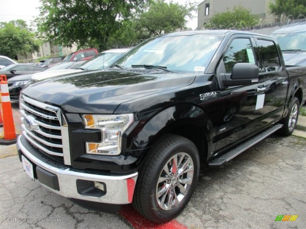 2016 F150 XLT SuperCrew - Shadow Black / Medium Earth Gray photo #2