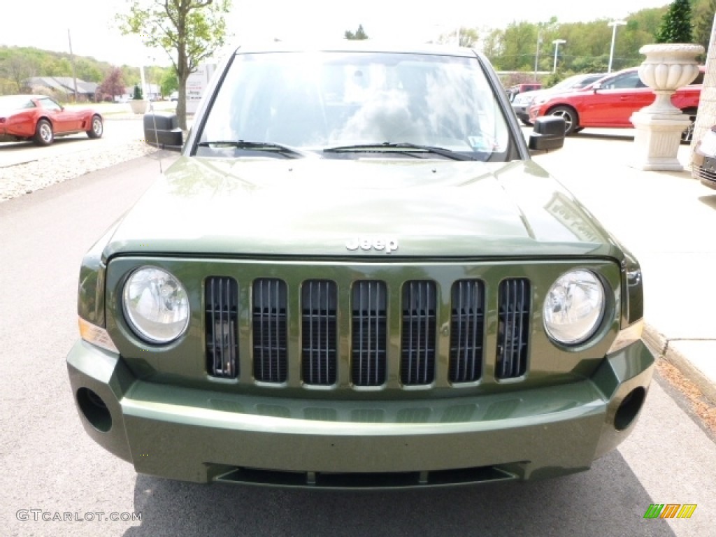 2008 Patriot Sport - Jeep Green Metallic / Dark Slate Gray photo #8