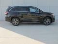 2016 Midnight Black Metallic Toyota Highlander XLE  photo #3