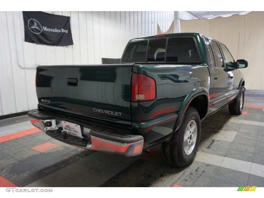 2002 S10 LS Crew Cab 4x4 - Forest Green Metallic / Graphite photo #8