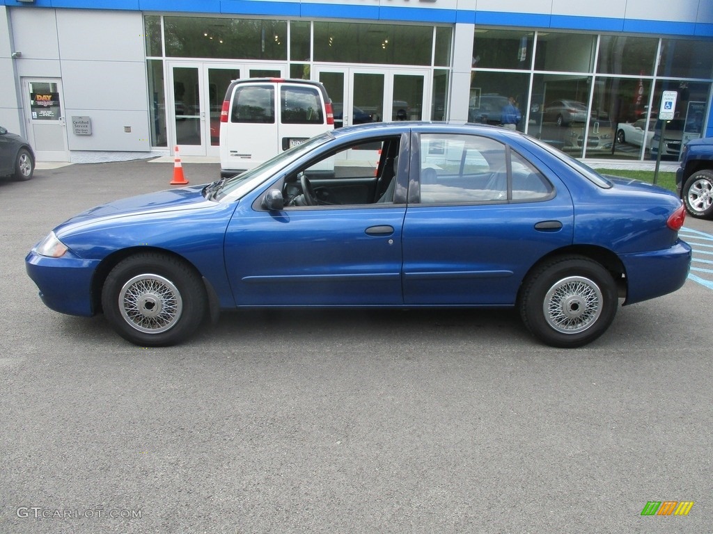 2004 Cavalier Sedan - Arrival Blue Metallic / Graphite photo #2