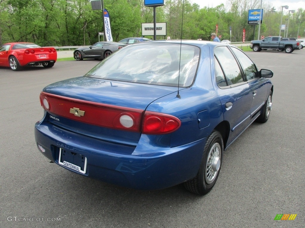 2004 Cavalier Sedan - Arrival Blue Metallic / Graphite photo #7