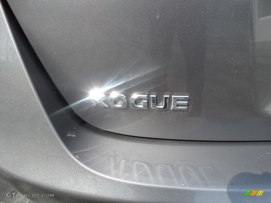 2013 Rogue SV AWD - Platinum Graphite / Black photo #11