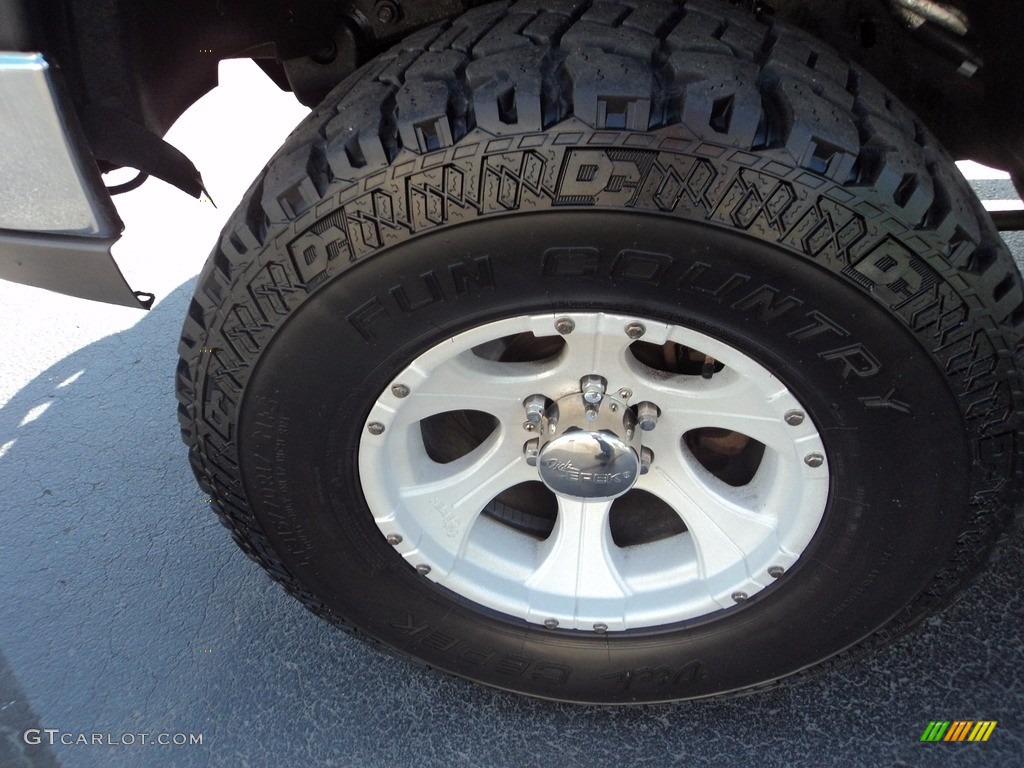 2005 Silverado 1500 Z71 Extended Cab 4x4 - Black / Dark Charcoal photo #29