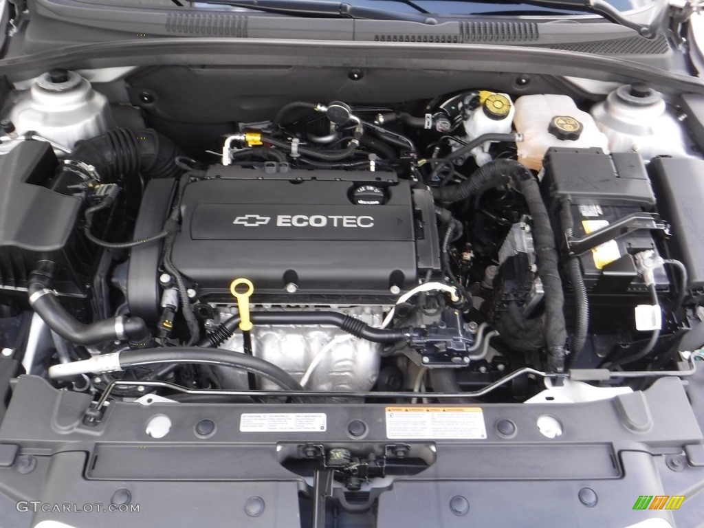 2014 Cruze LS - Silver Ice Metallic / Jet Black/Medium Titanium photo #9