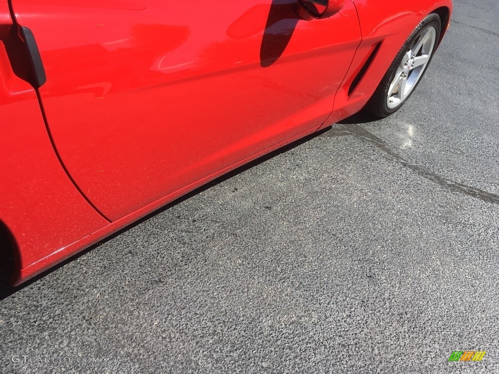 2005 Corvette Convertible - Victory Red / Ebony photo #20