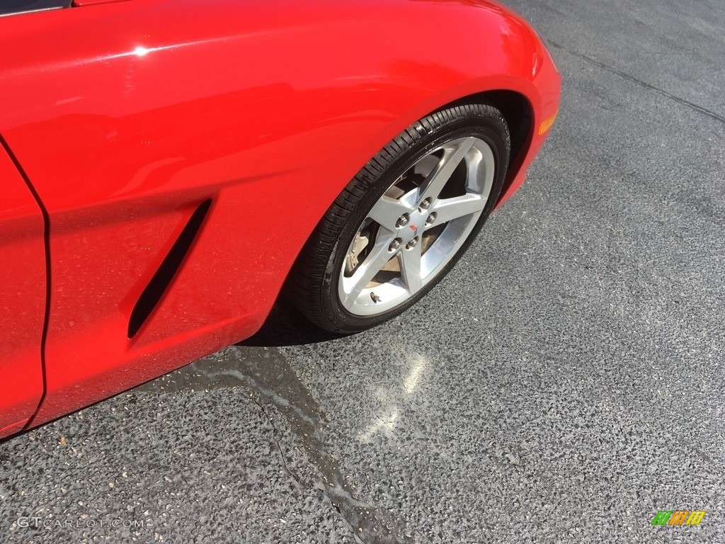 2005 Corvette Convertible - Victory Red / Ebony photo #21