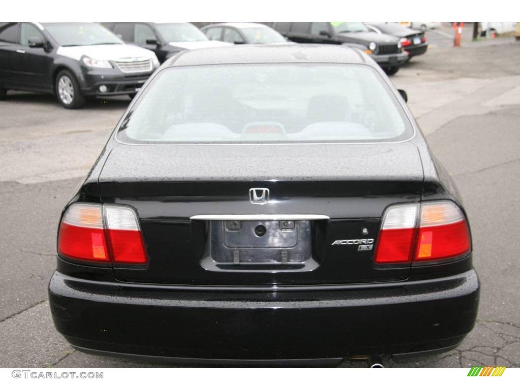 1996 Accord LX Sedan - Granada Black Pearl Metallic / Gray photo #6