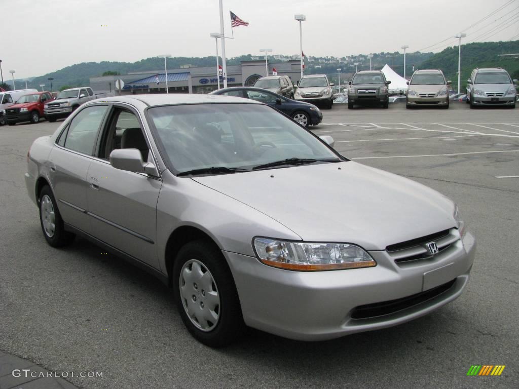 1999 Accord LX Sedan - Heather Mist Metallic / Ivory photo #9