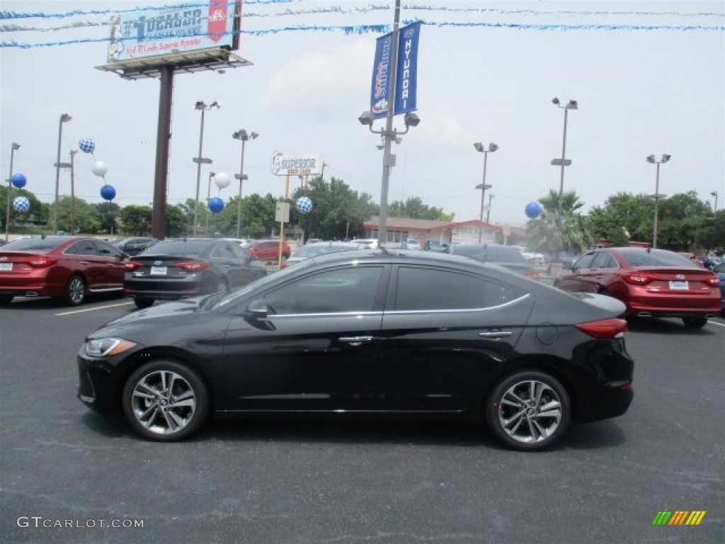 2017 Elantra Limited - Black / Gray photo #4