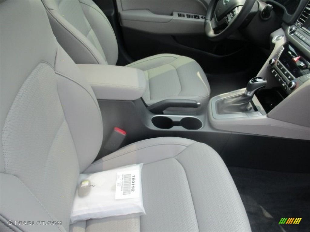 2017 Elantra Limited - Black / Gray photo #10