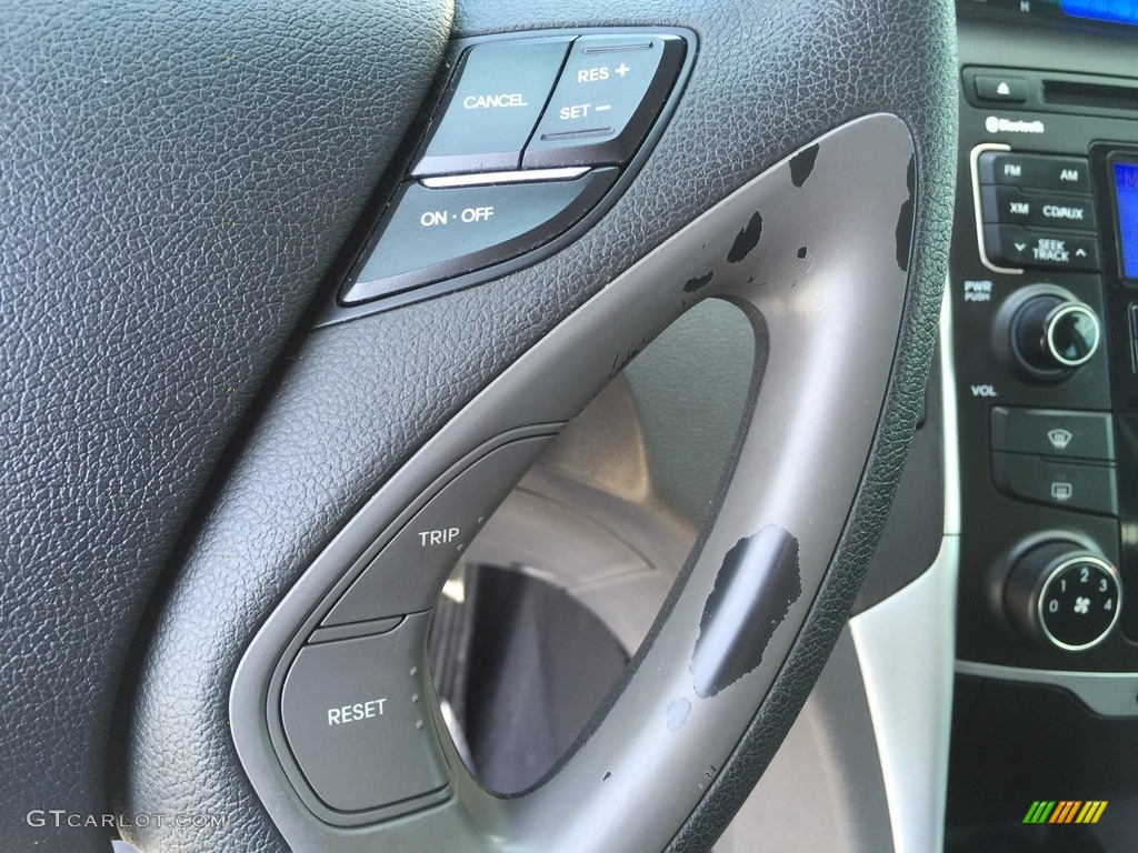 2011 Sonata GLS - Iridescent Silver Blue Metallic / Gray photo #18