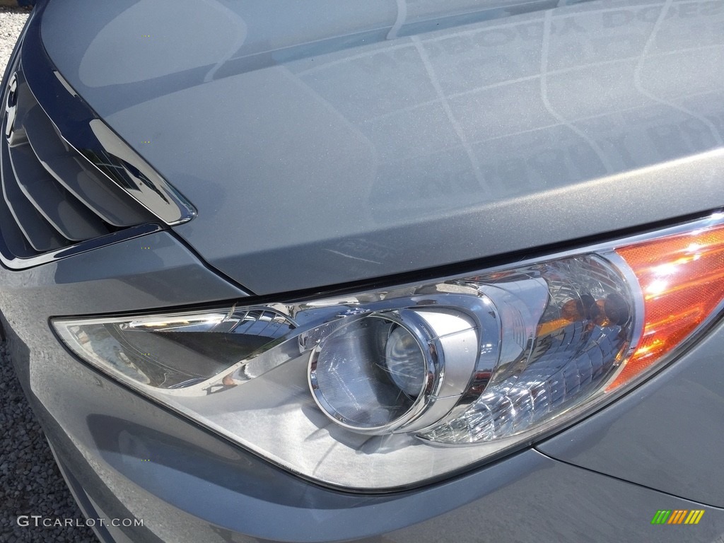2011 Sonata GLS - Iridescent Silver Blue Metallic / Gray photo #31