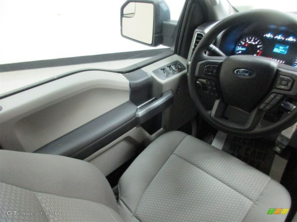 2016 F150 XLT SuperCrew - Magnetic / Medium Earth Gray photo #13