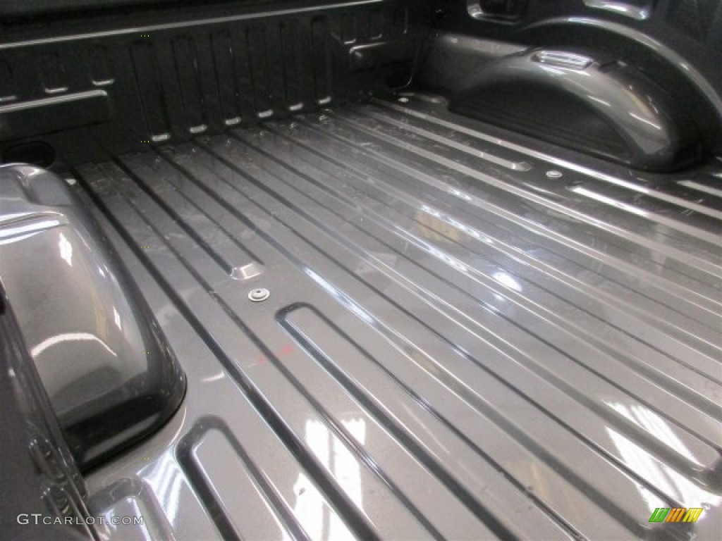 2016 F150 XLT SuperCrew - Magnetic / Medium Earth Gray photo #25
