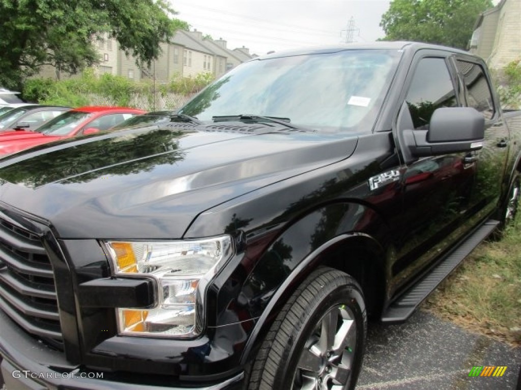 2016 F150 XLT SuperCrew - Shadow Black / Black photo #3