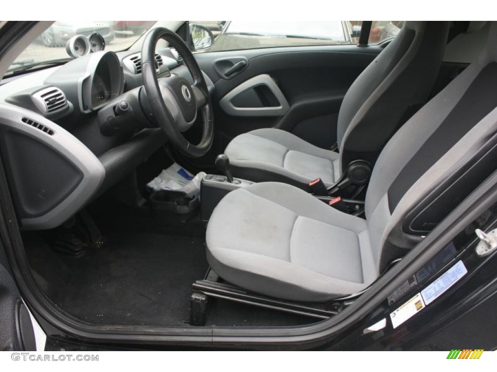2009 fortwo pure coupe - Crystal White / Gray photo #18