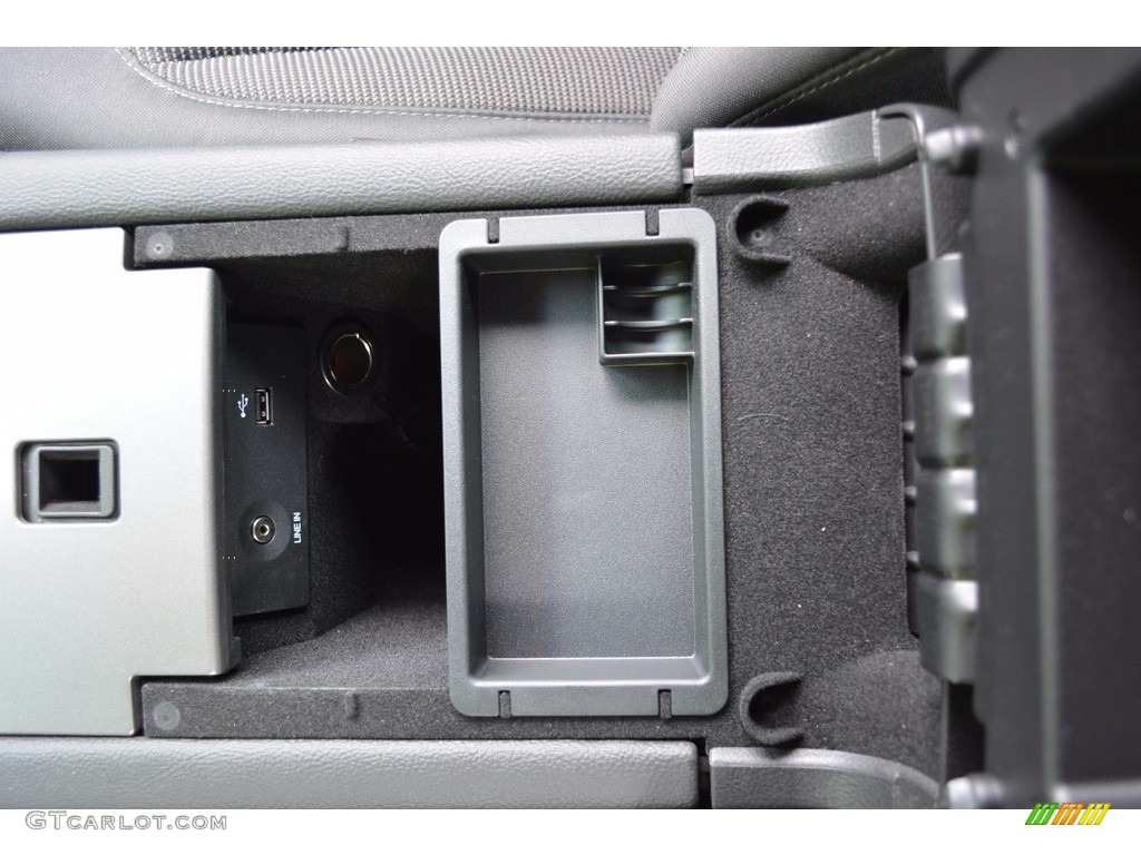 2015 Taurus SEL - Tuxedo Black Metallic / Charcoal Black photo #33