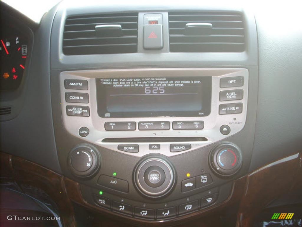 2006 Accord EX Coupe - Alabaster Silver Metallic / Black photo #13