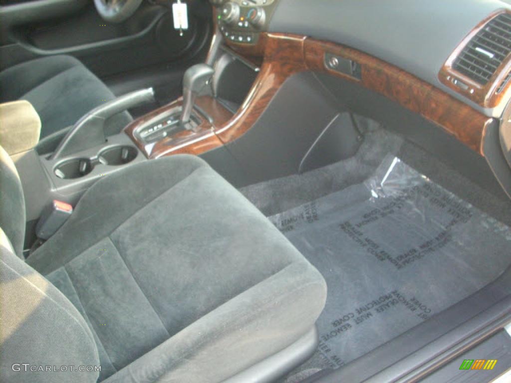 2006 Accord EX Coupe - Alabaster Silver Metallic / Black photo #19