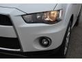 2010 Diamond White Pearl Mitsubishi Outlander SE 4WD  photo #31