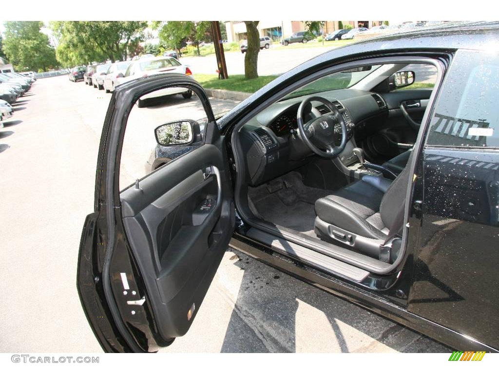 2006 Accord EX V6 Coupe - Nighthawk Black Pearl / Black photo #10