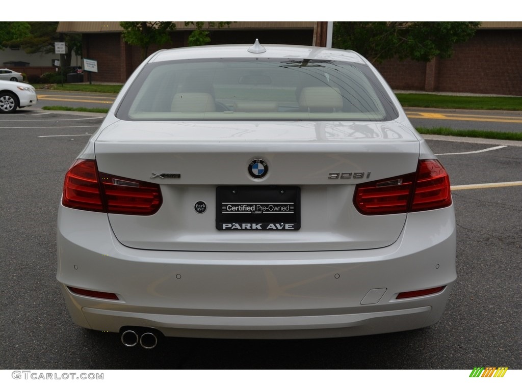 2013 3 Series 328i xDrive Sedan - Mineral White Metallic / Venetian Beige photo #4