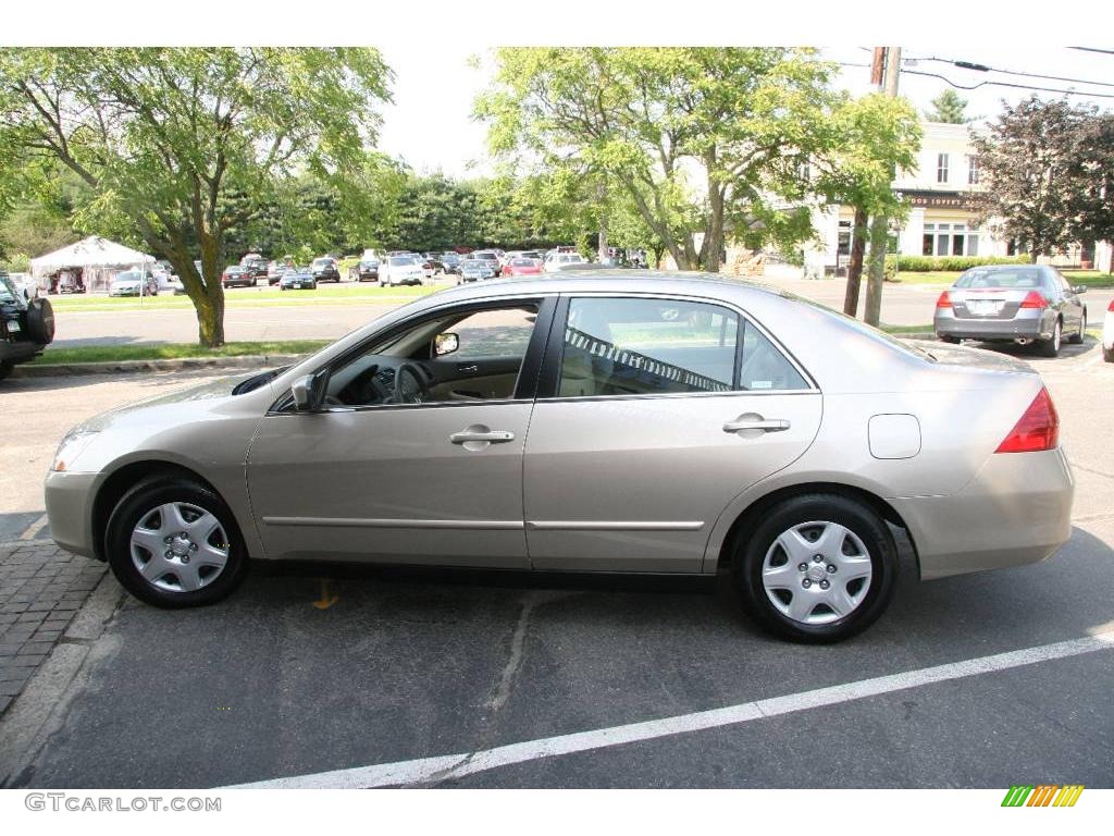2006 Accord LX Sedan - Desert Mist Metallic / Ivory photo #8