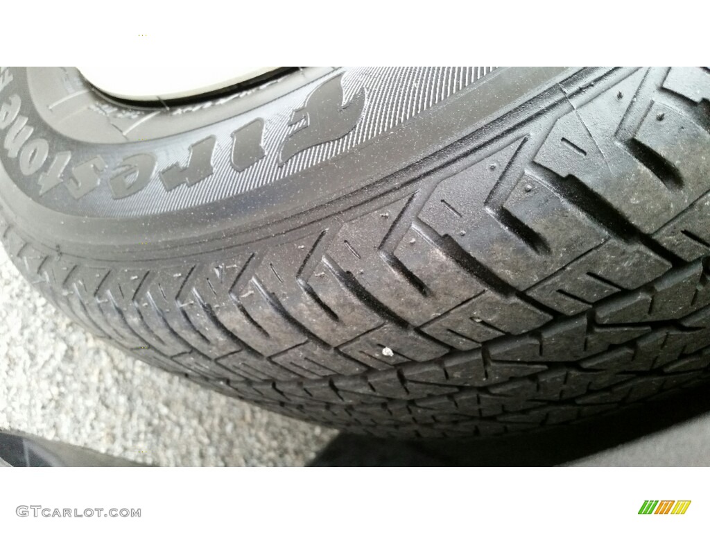 2014 Cruze LS - Tungsten Metallic / Jet Black/Medium Titanium photo #24