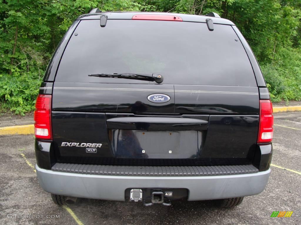 2002 Explorer XLT 4x4 - Black Clearcoat / Graphite photo #5
